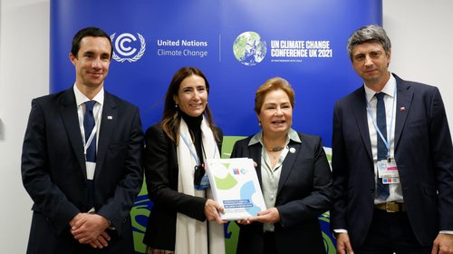 Chile entrega Estrategia Climática de Largo Plazo a la secretaria ejecutiva de ONU Cambio Climático