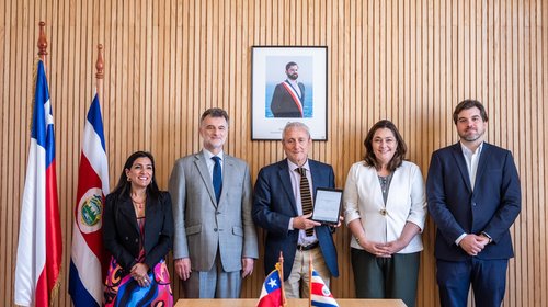 Chile y Costa Rica sellan acuerdo en inteligencia artificial