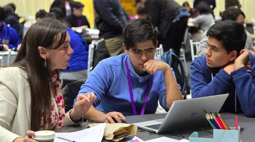 Estudiantes de la región de Valparaíso protagonizaron pilotaje regional de IA para fortalecer las Ciencias Escolares